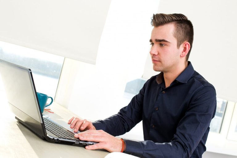 Basic Computer Skills Course | Oxbridge English Institute – Learn ...